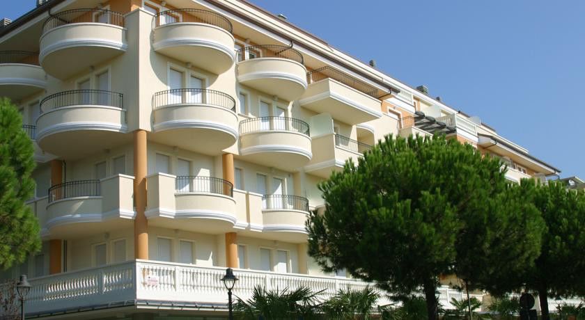 Residence Il Tulipano ริชโชเน ภายนอก รูปภาพ