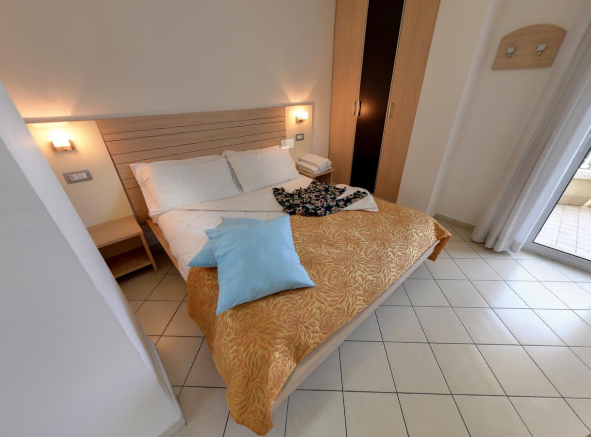 Residence Il Tulipano ริชโชเน ภายนอก รูปภาพ