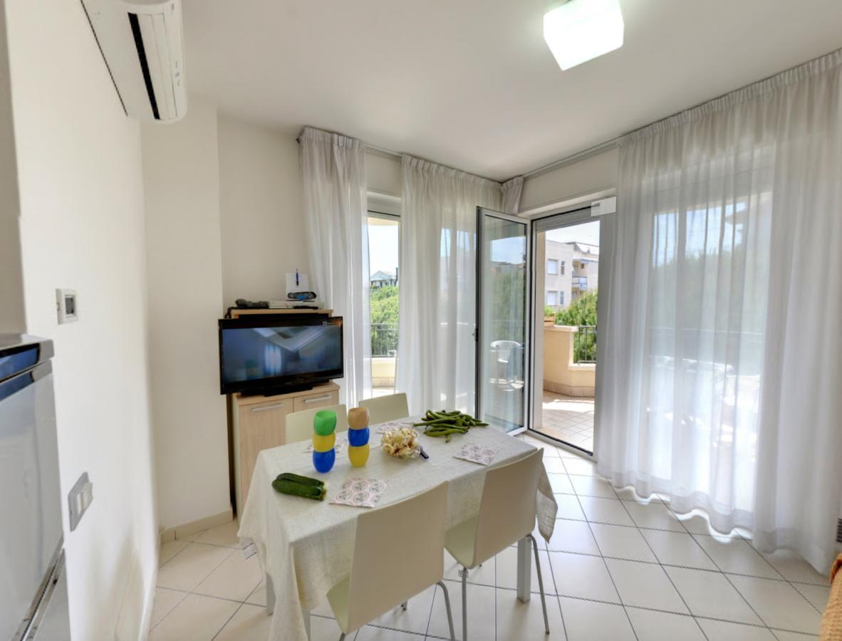 Residence Il Tulipano ริชโชเน ภายนอก รูปภาพ